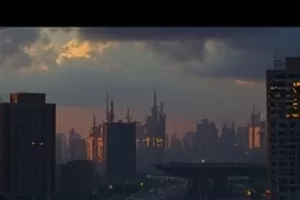 《赛场第九十分钟》高清视频封面，球场草坪与看台在夜灯下